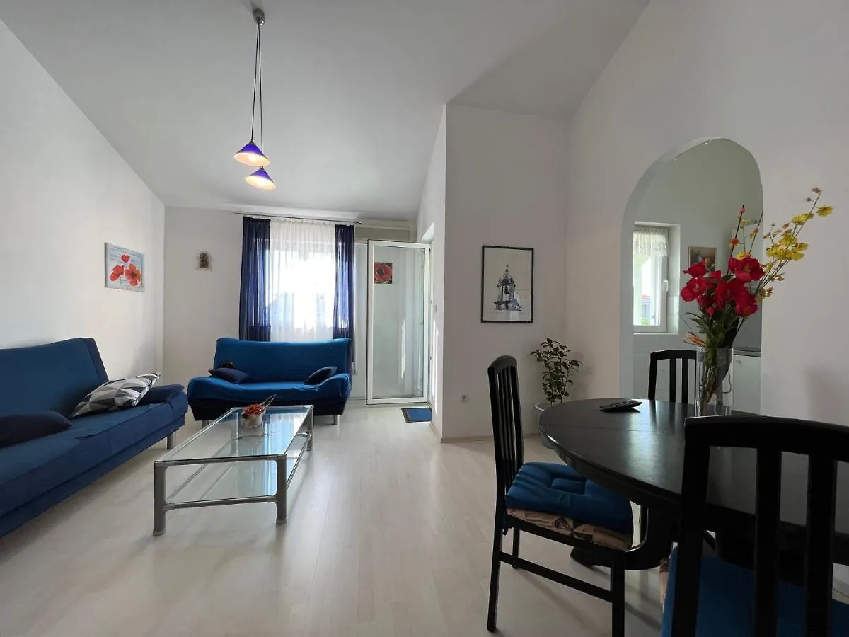 Apartman Iva Apartment Tar-Vabriga