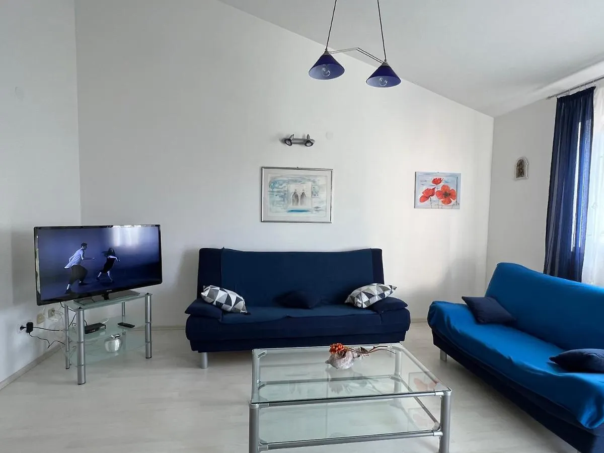 Apartman Iva Apartment Tar-Vabriga