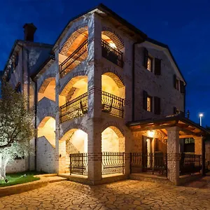 P&b Apartment